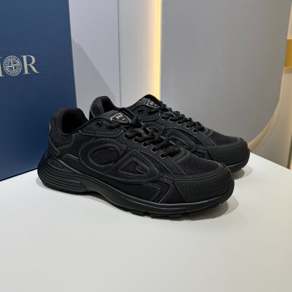 Dior Men's Black Trainers - Picture 1 of 8